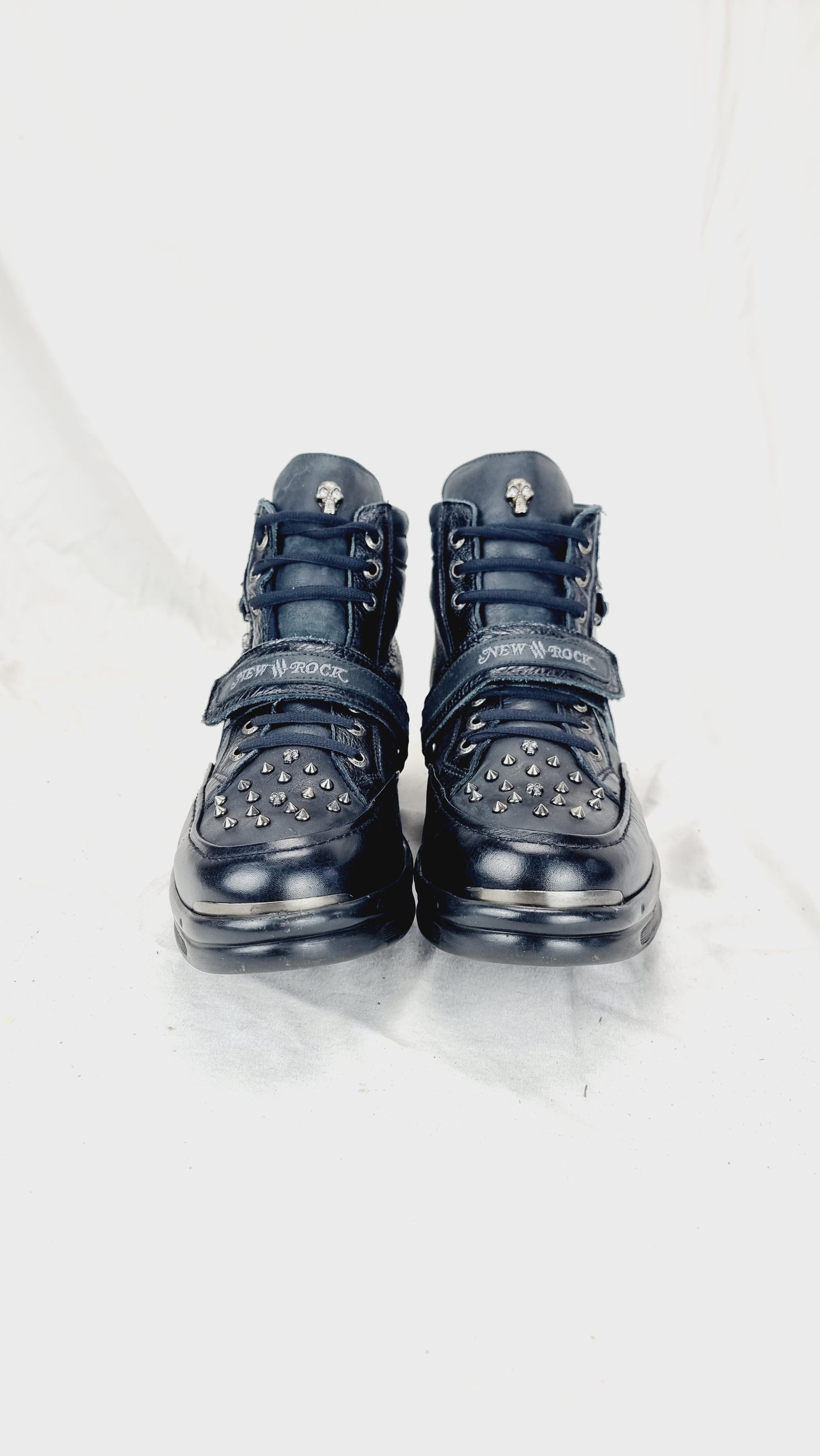 EU 45 / UK 10.5 New Rock Boots