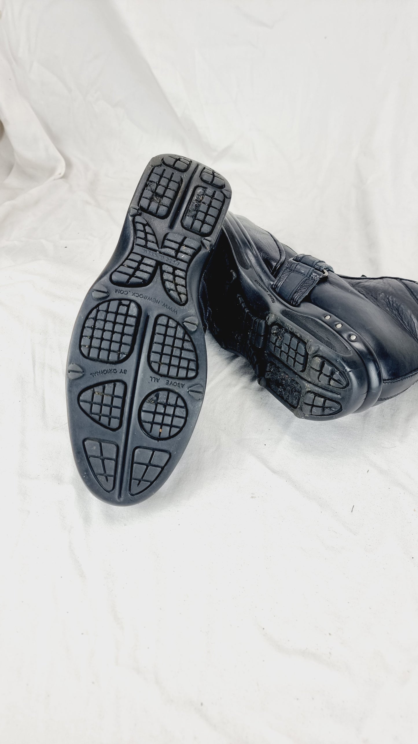 EU 45 / UK 10.5 New Rock Boots