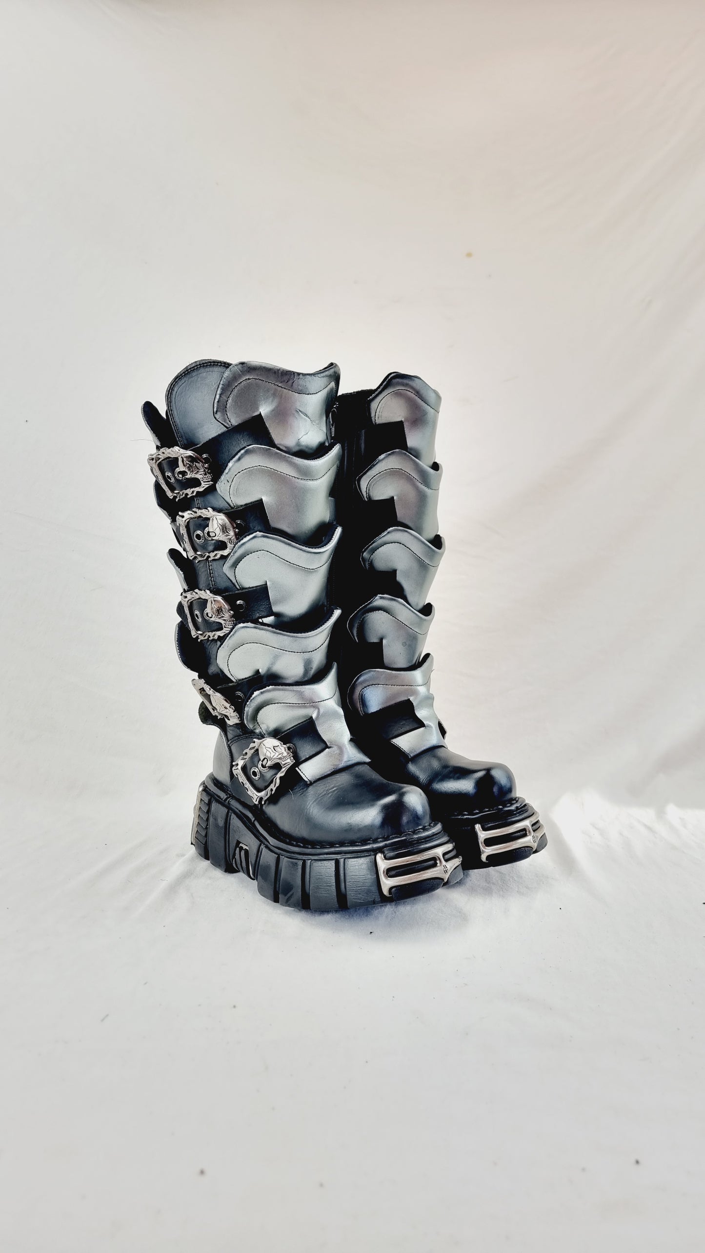 EU 36 / UK 3 New Rock Boots
