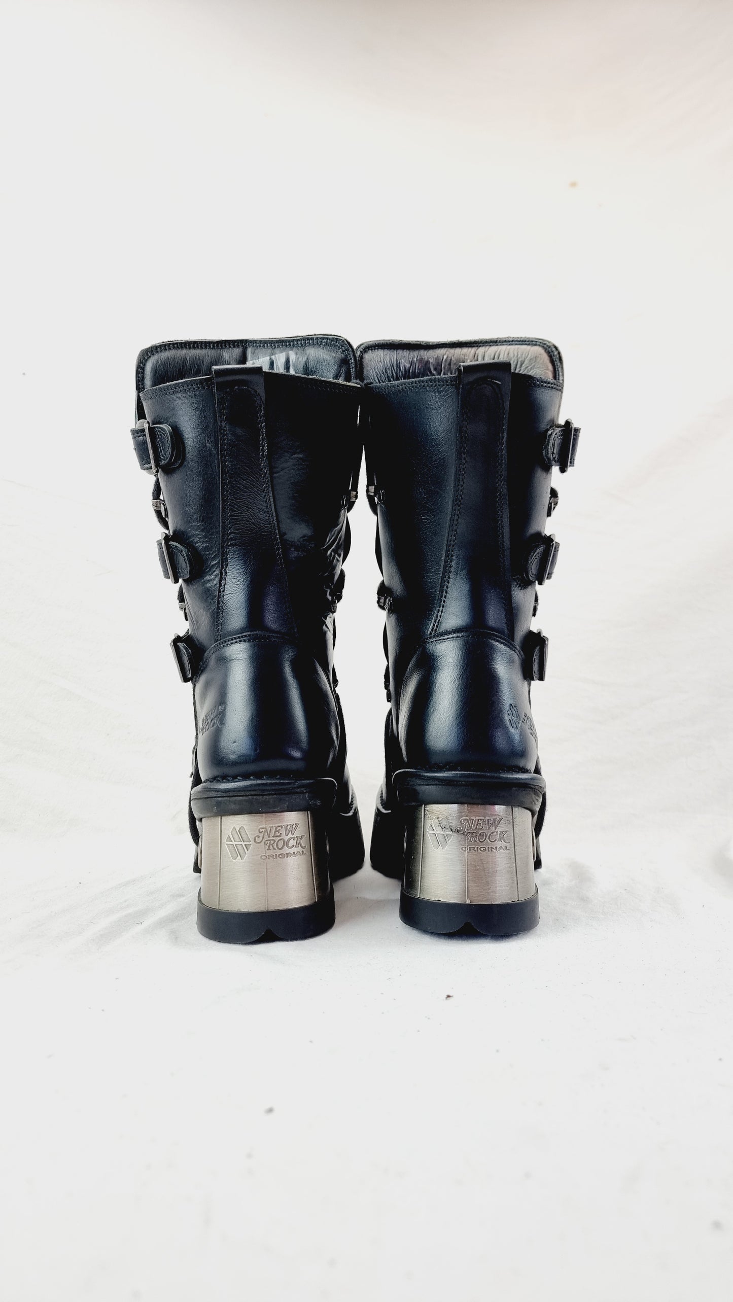 EU 39 / UK 6 New Rock Boots