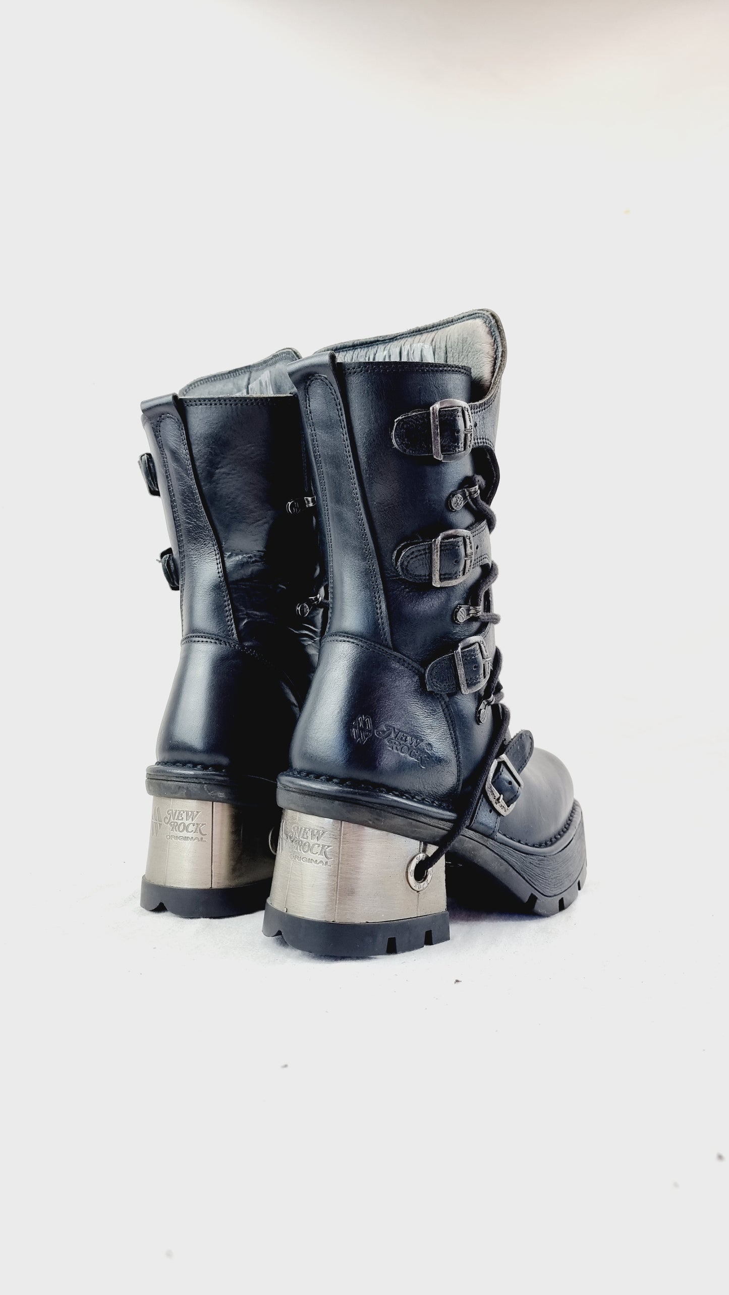 EU 39 / UK 6 New Rock Boots