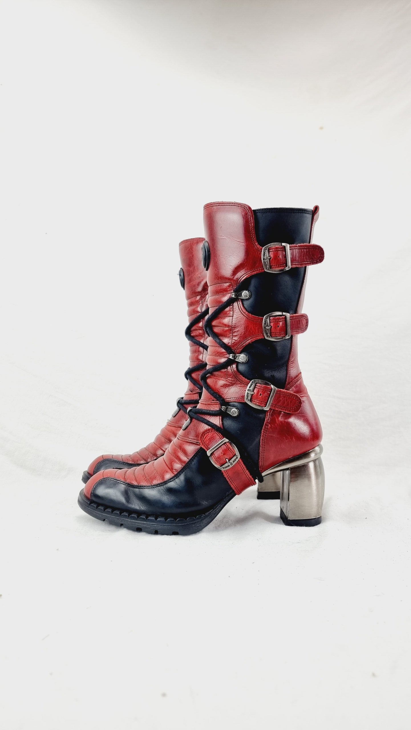 EU 40 / UK 7 New Rock Boots