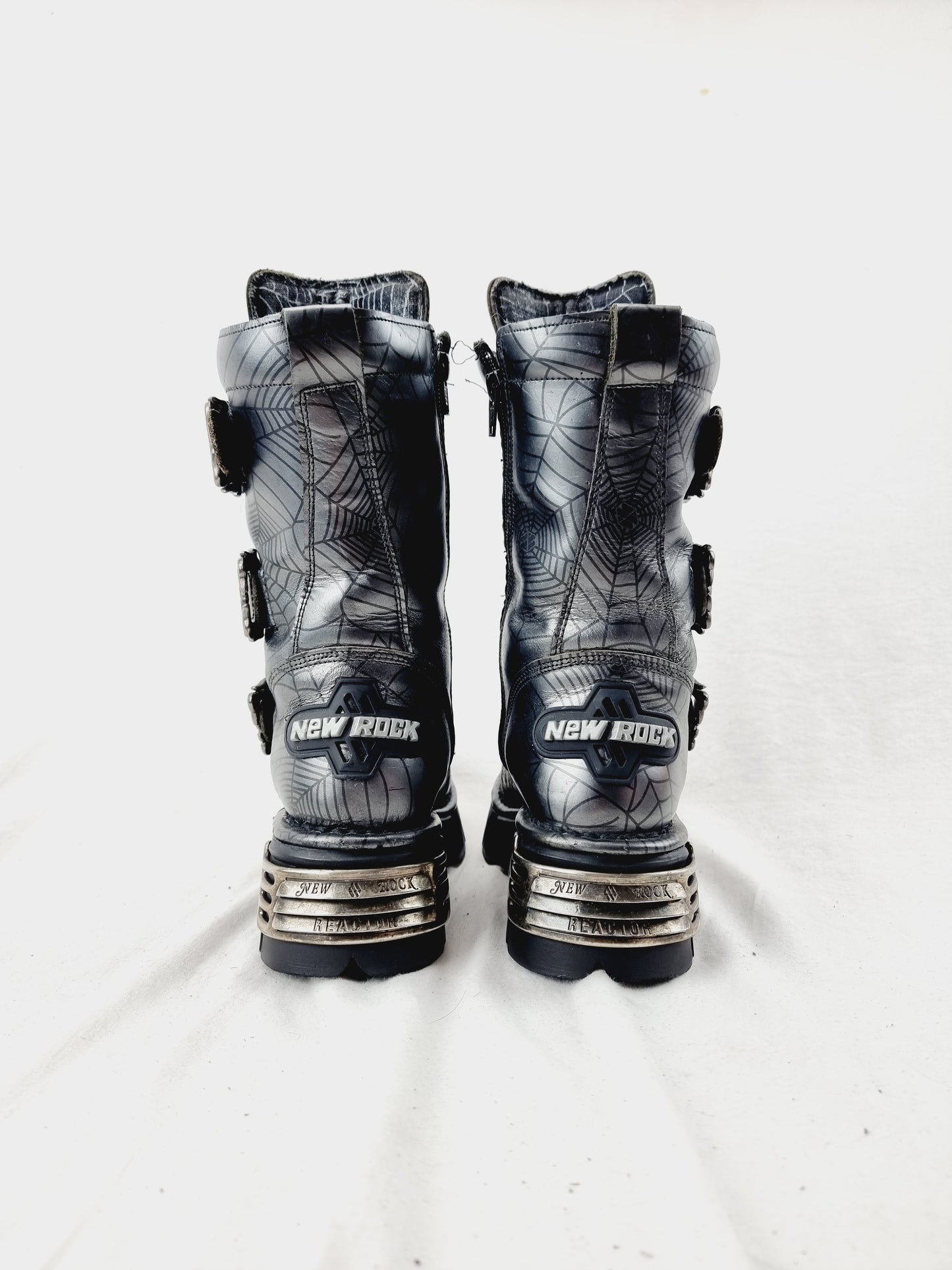 EU 37 / UK 4 New Rock Boots