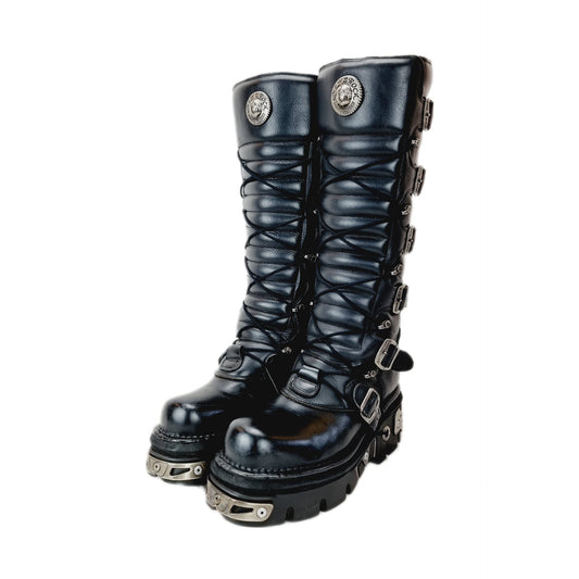EU 41 / UK 7.5 New Rock Boots