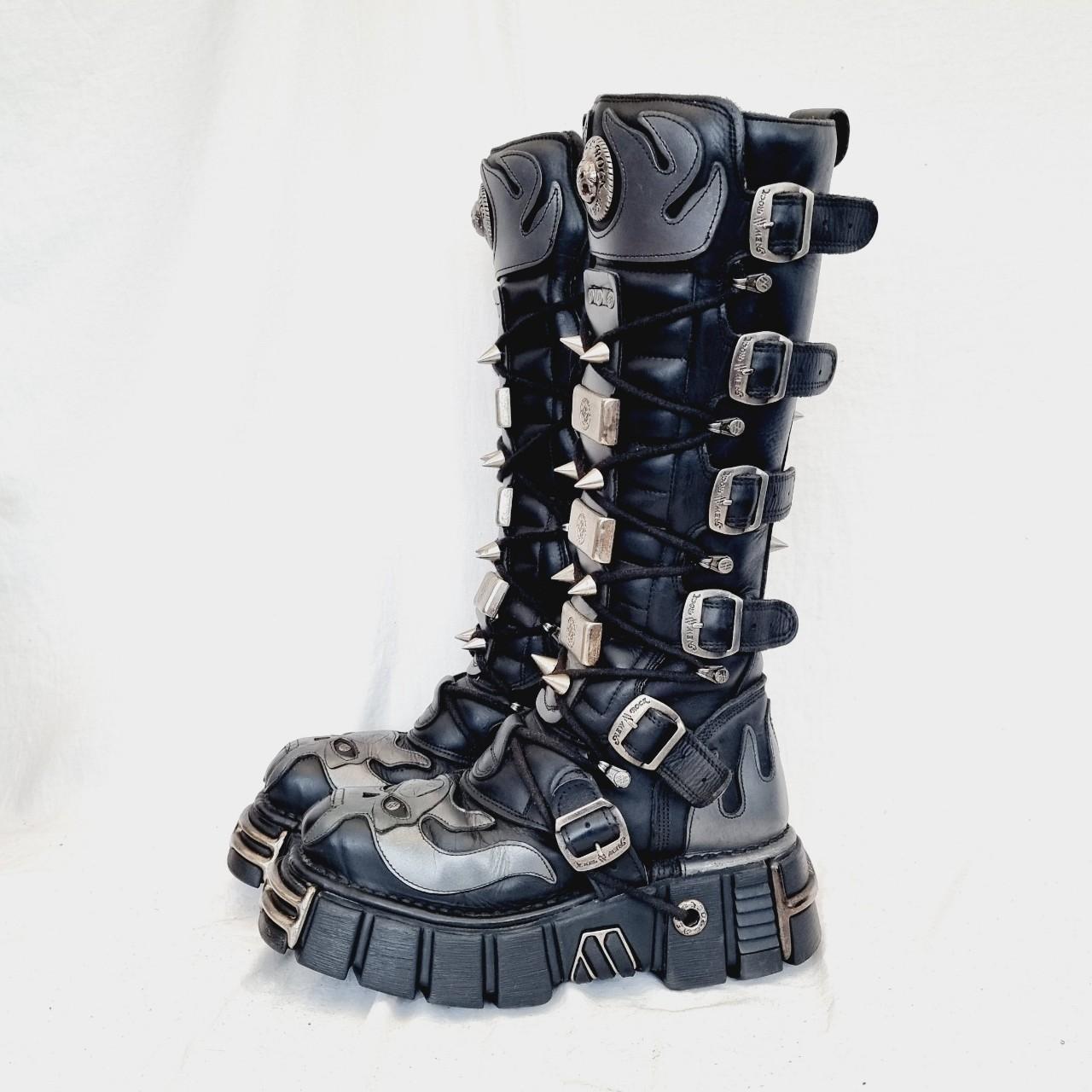EU 42 / UK 8 New Rock Boots