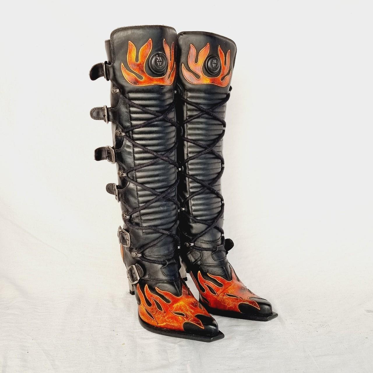 EU 36 / UK 3 New Rock Boots
