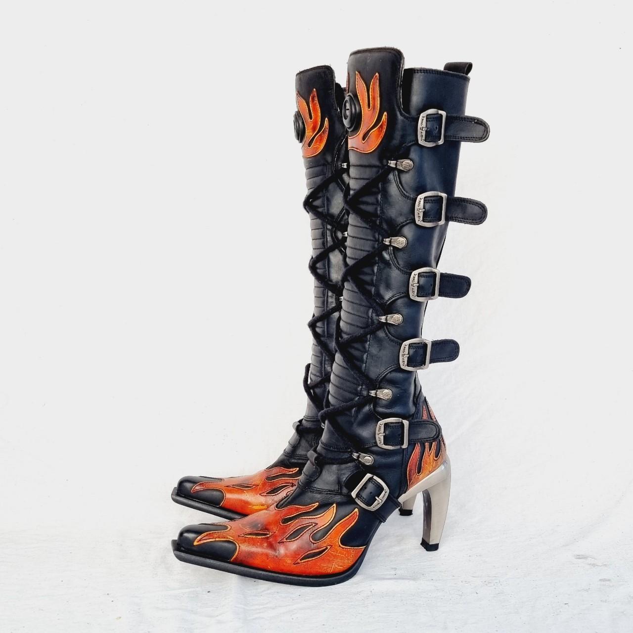EU 36 / UK 3 New Rock Boots