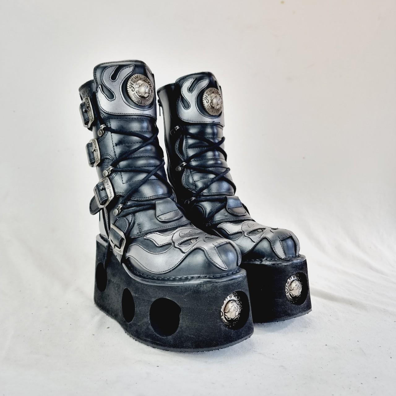 EU 37 / UK 4 New Rock Boots