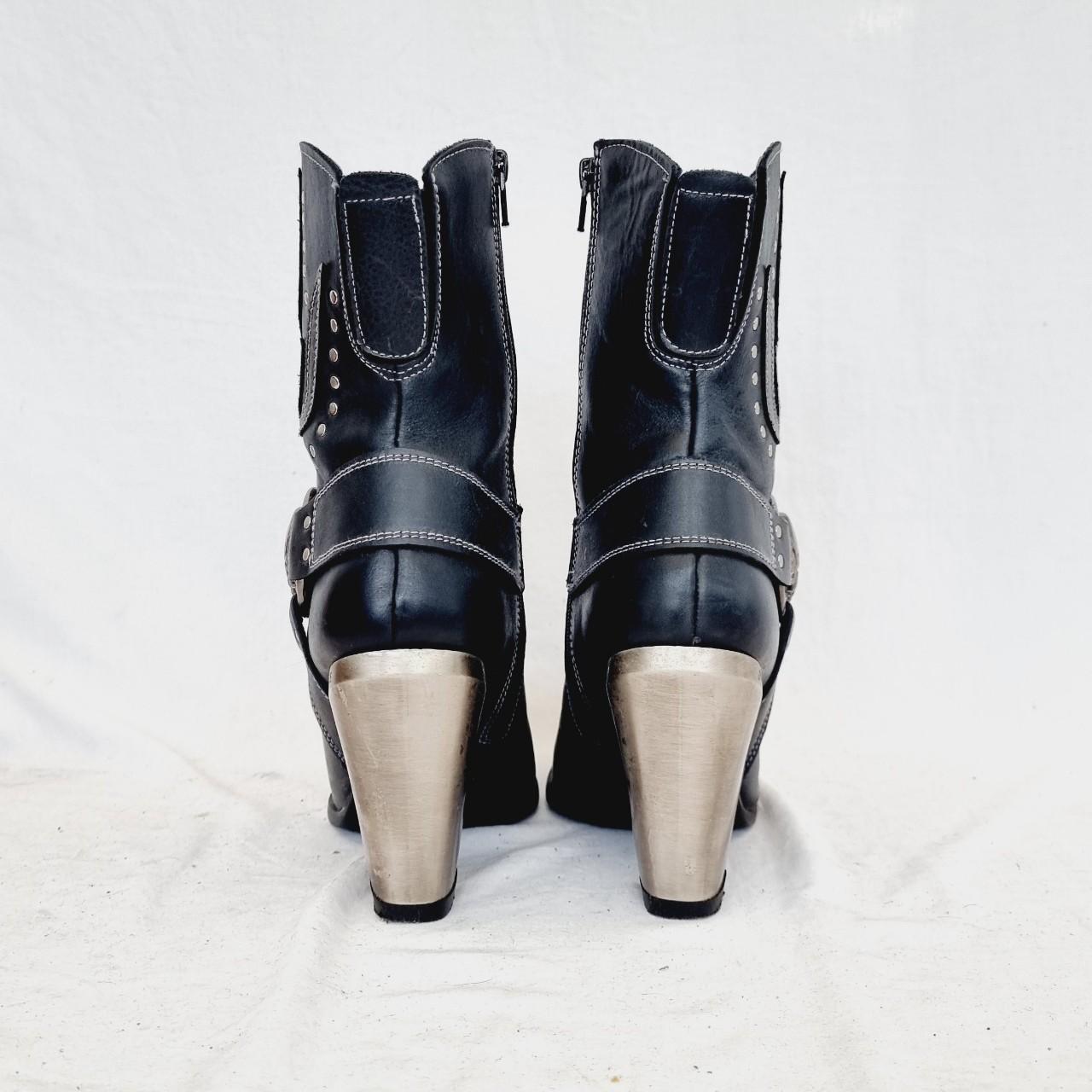 EU 40 / UK 7 New Rock Boots