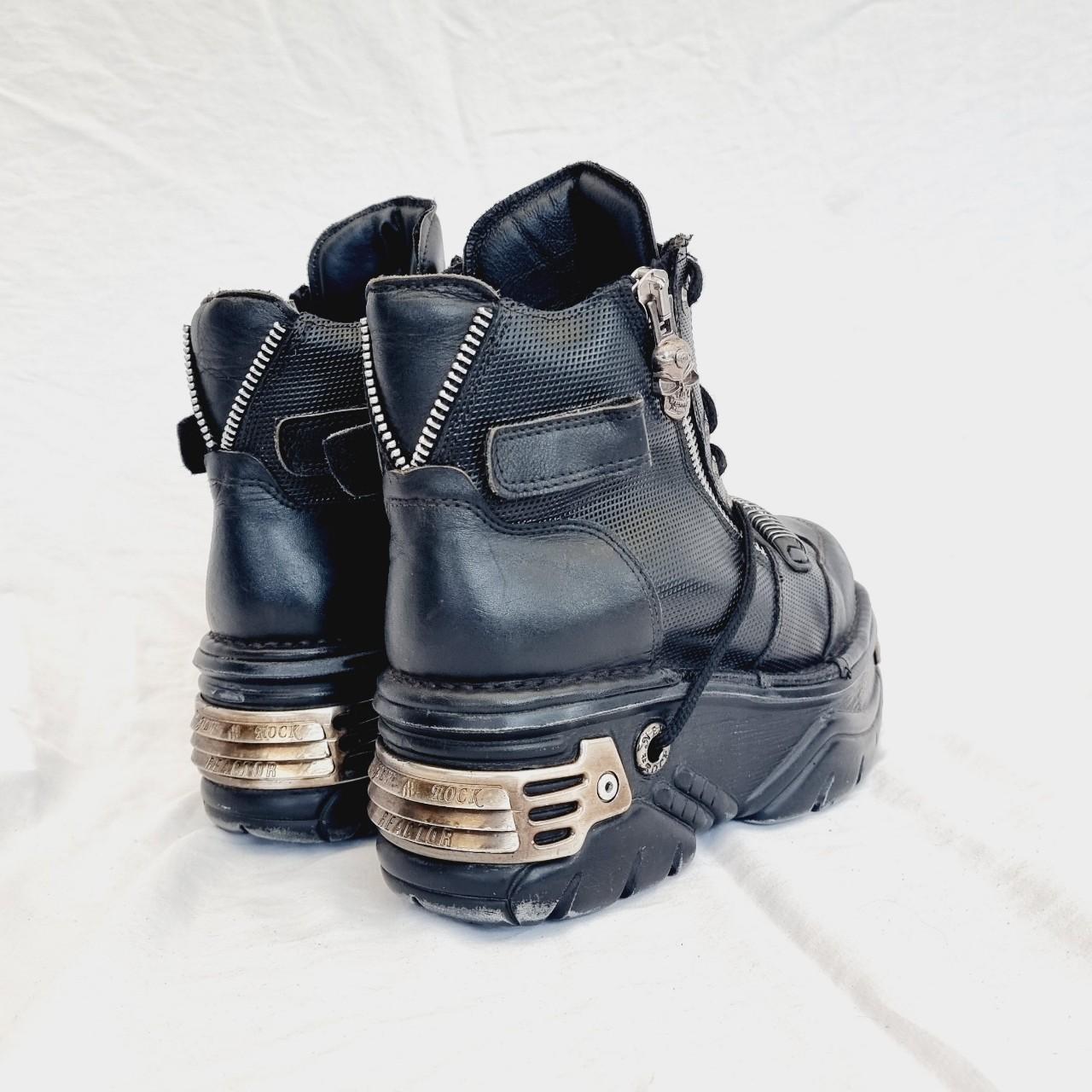 EU 42 / UK 8 New Rock Boots