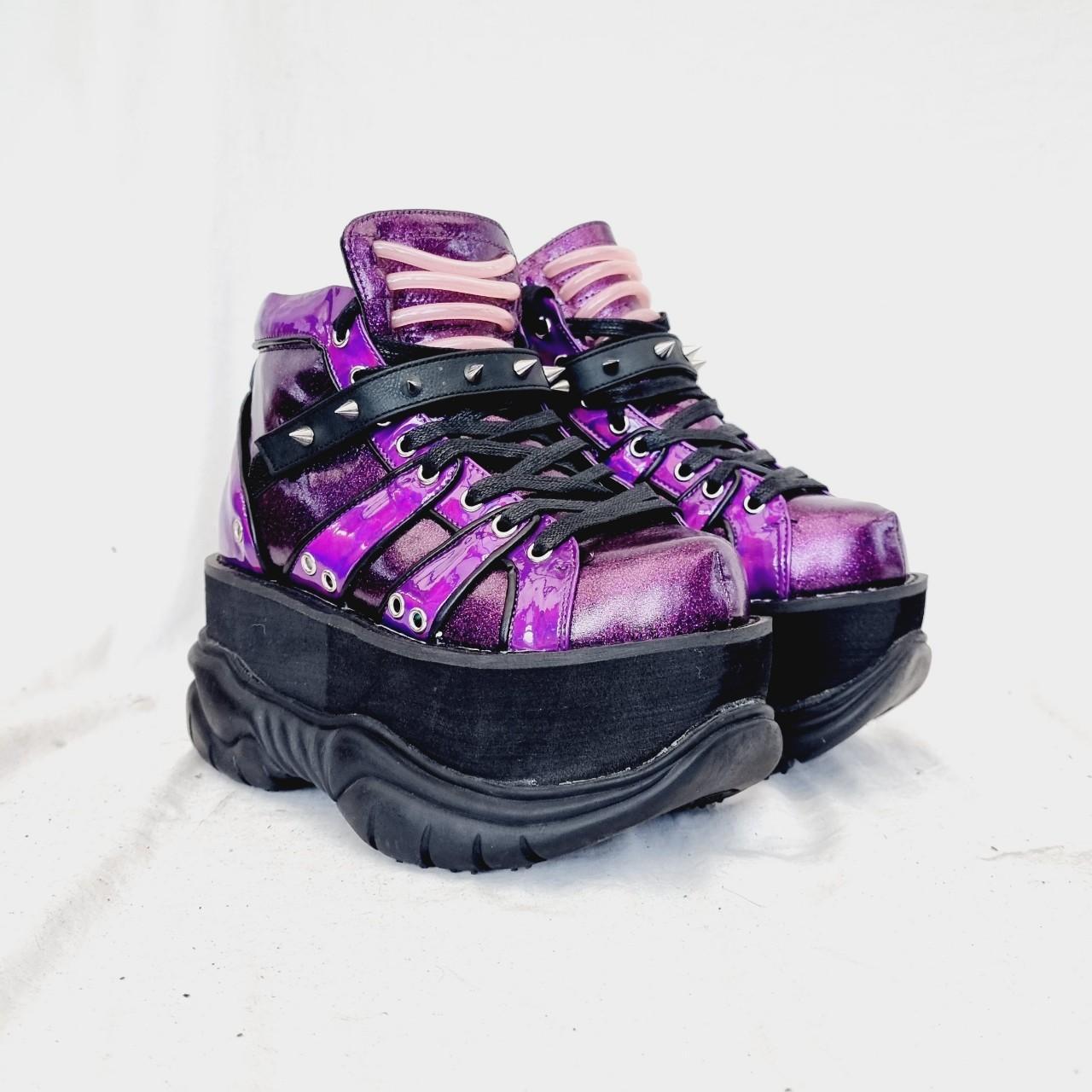EU 37 / UK 4 Demonia Shoes