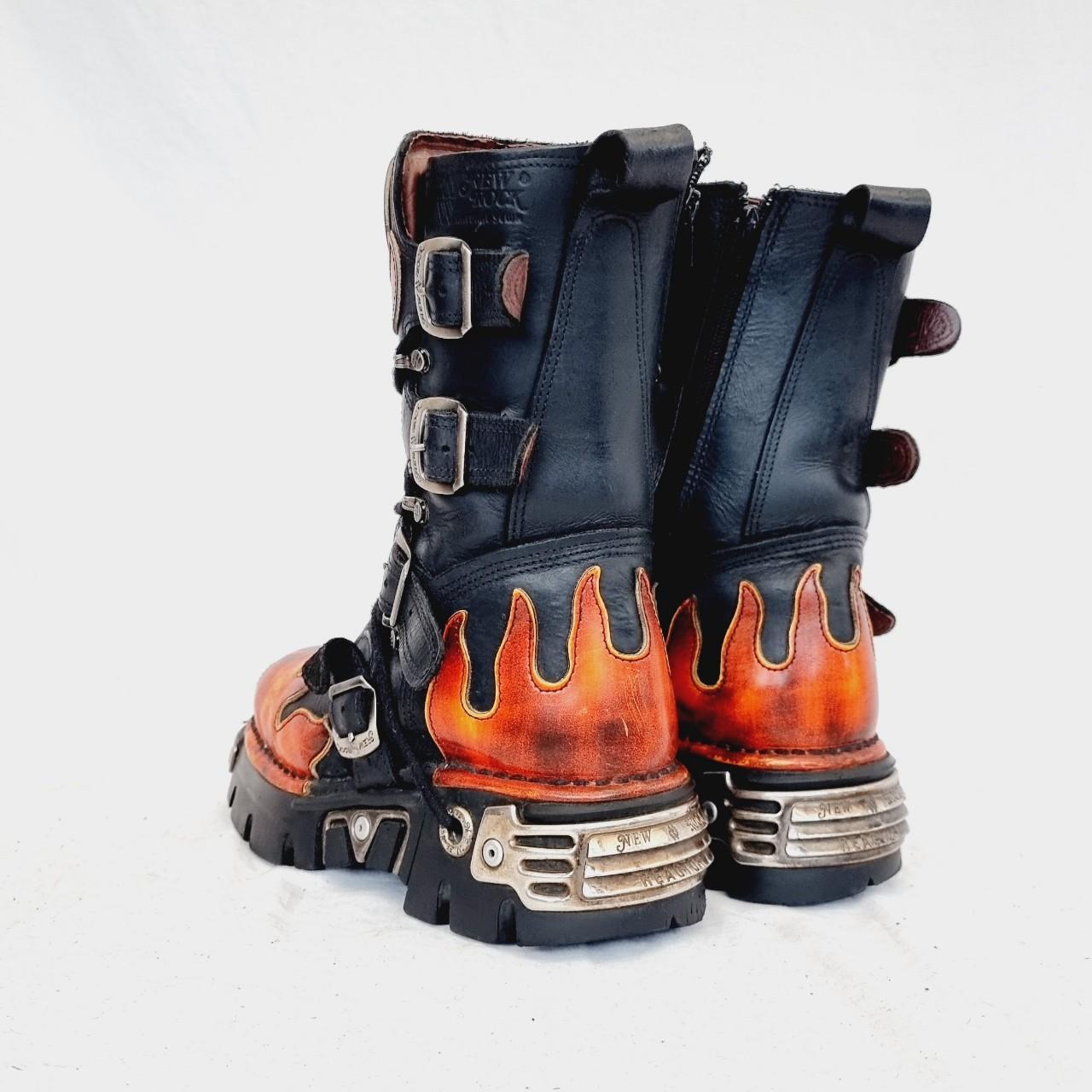EU 40 / UK 7 New Rock Boots