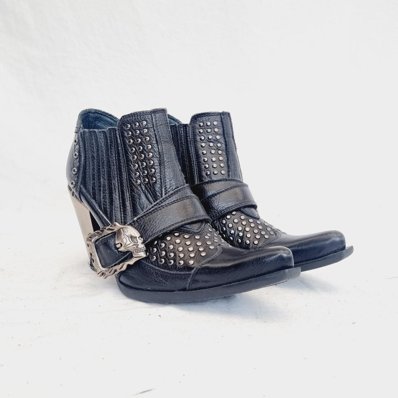 EU 38 / UK 5 New Rock Boots