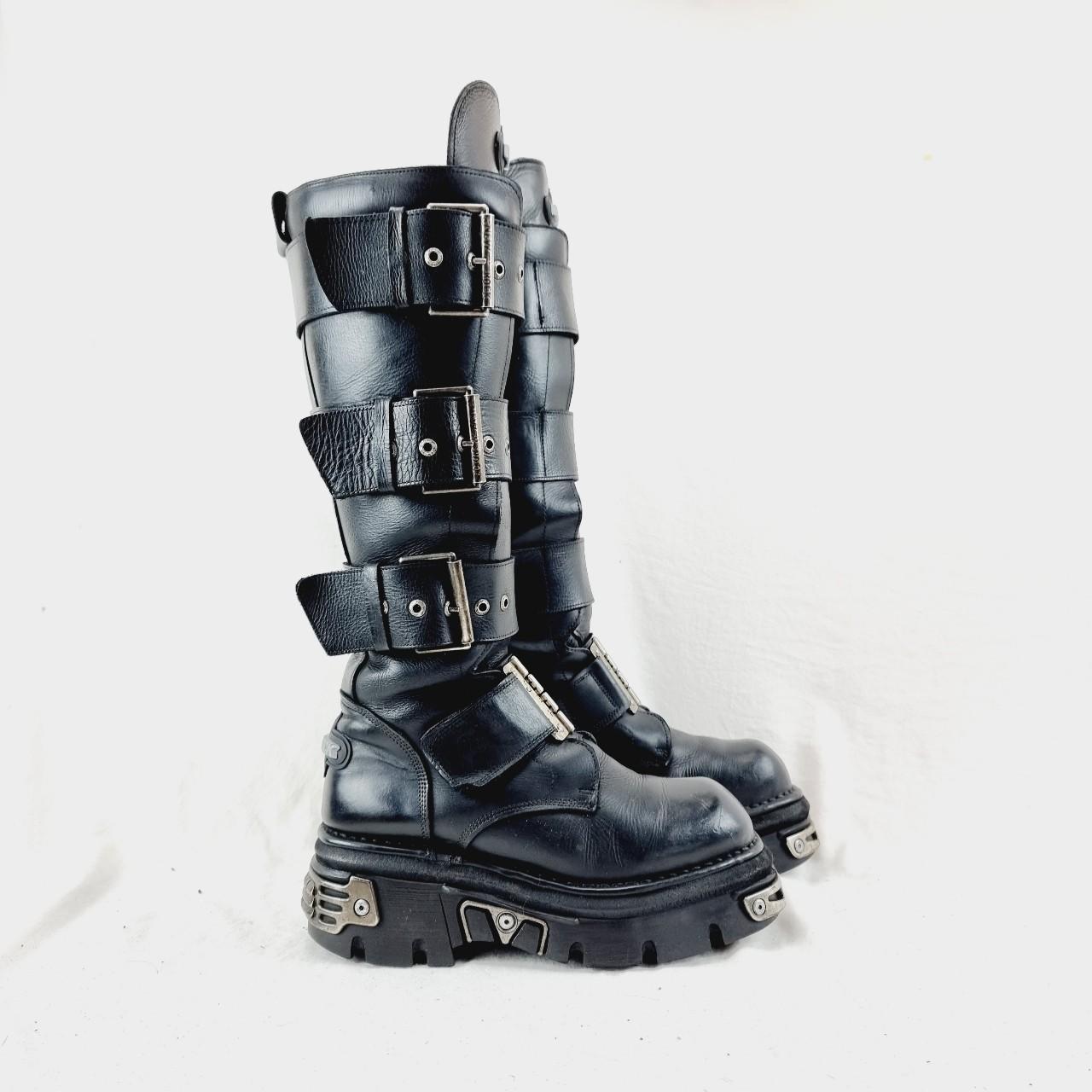 EU 42 / UK 8 New Rock Boots
