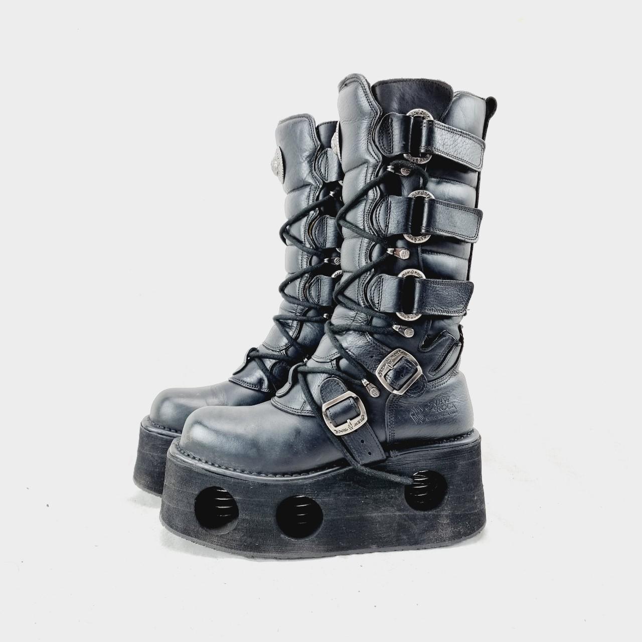 EU 42 / UK 8 New Rock Boots