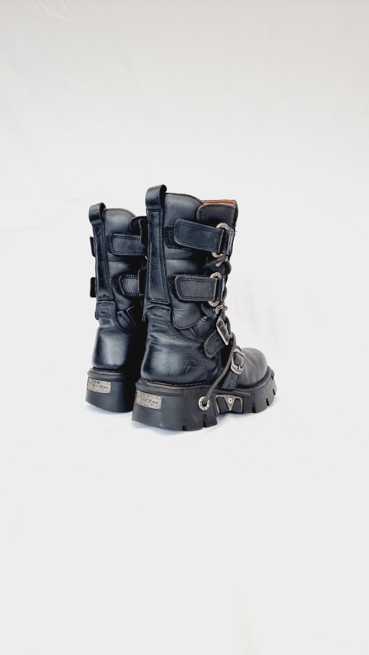 EU 39 / UK 6 New Rock Boots
