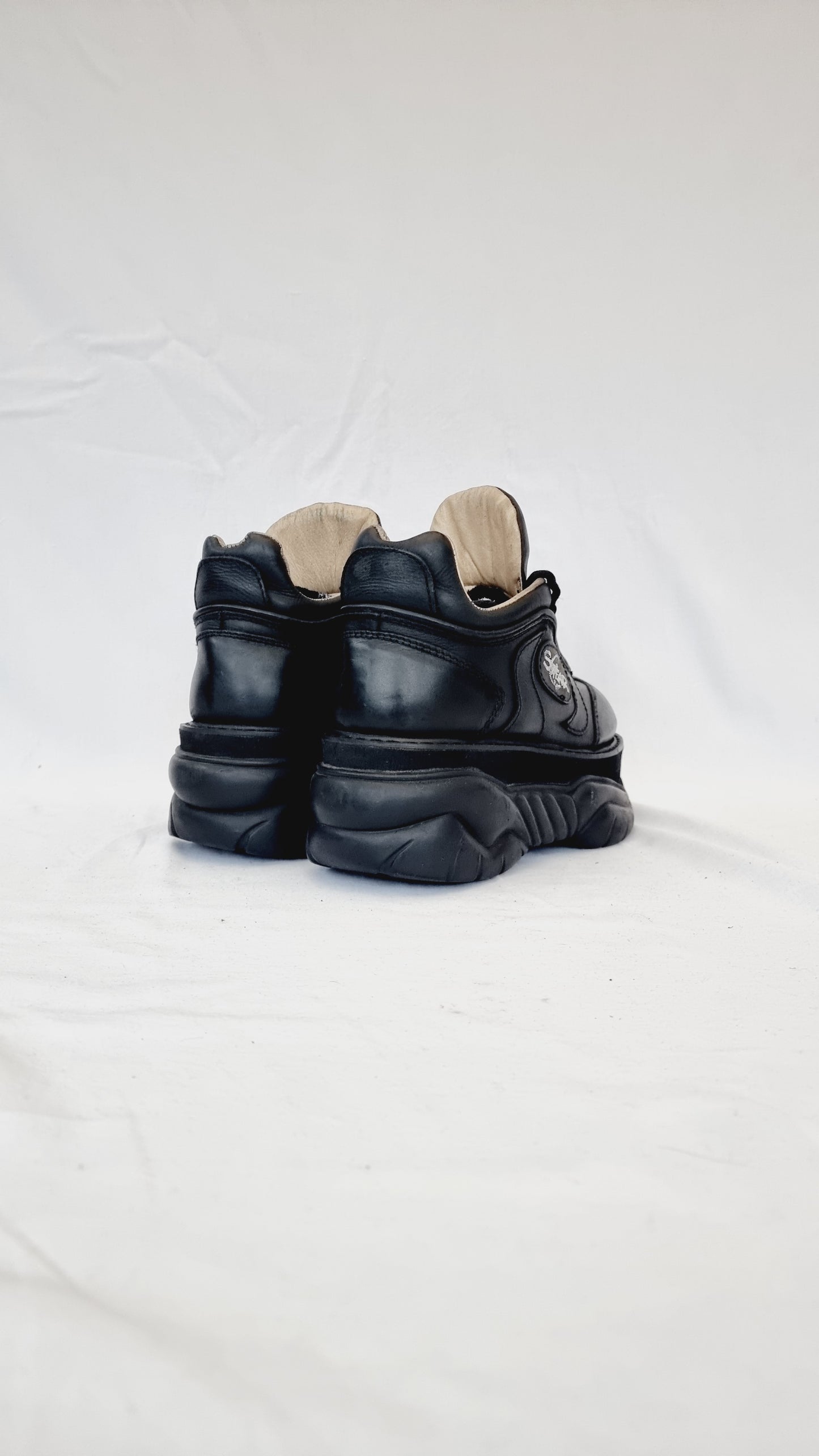 EU 38 / UK 5 Swear Alternative Platforms