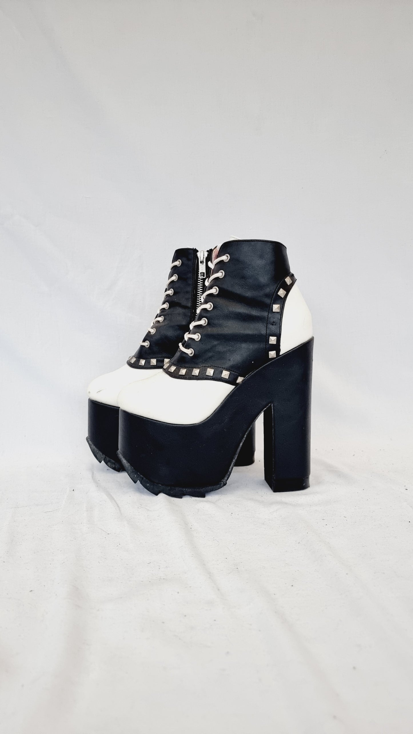 EU 36 / UK 3 Demonia Shoes