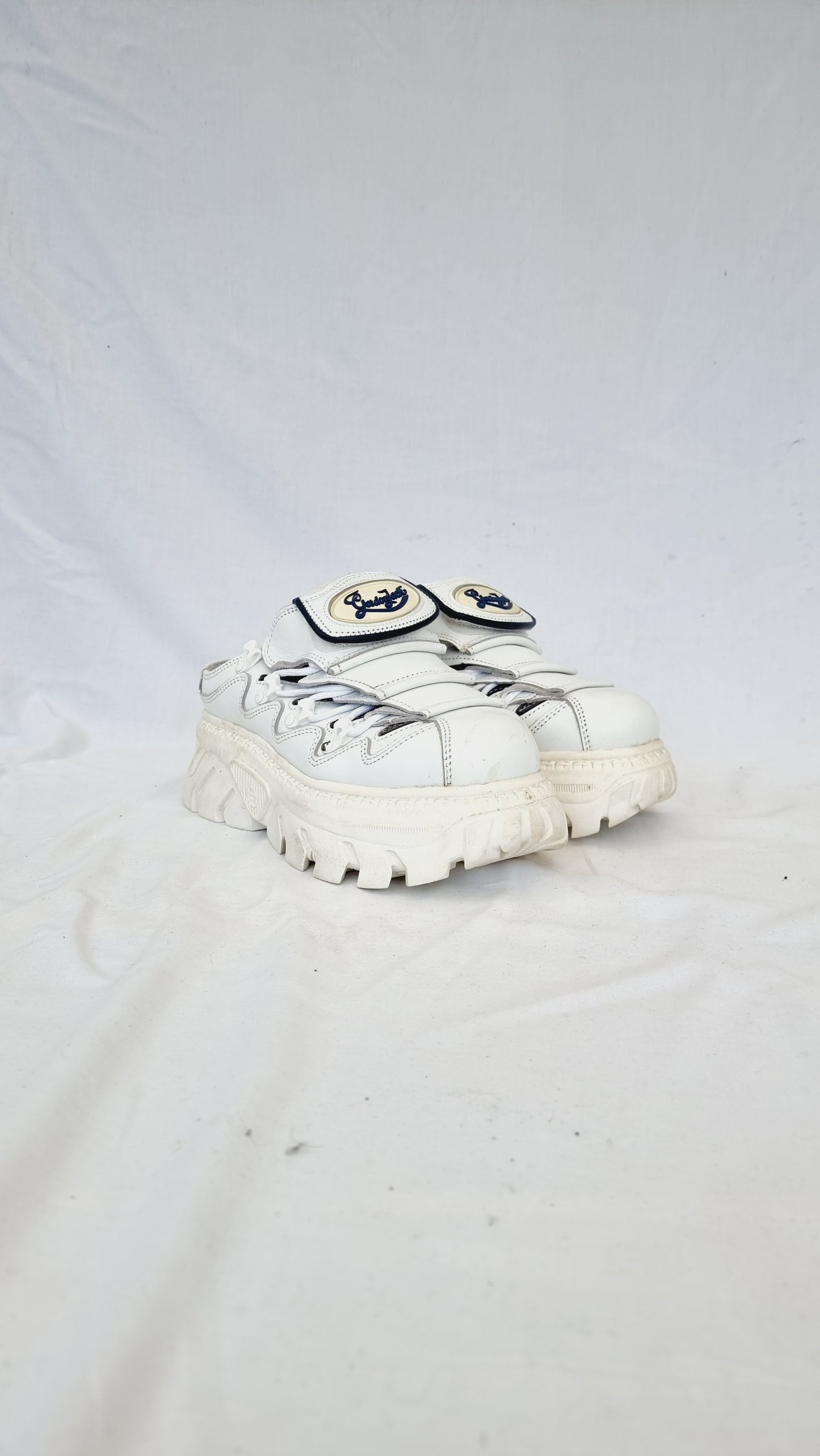 EU 38 / UK 5 Gordon Jack Platforms