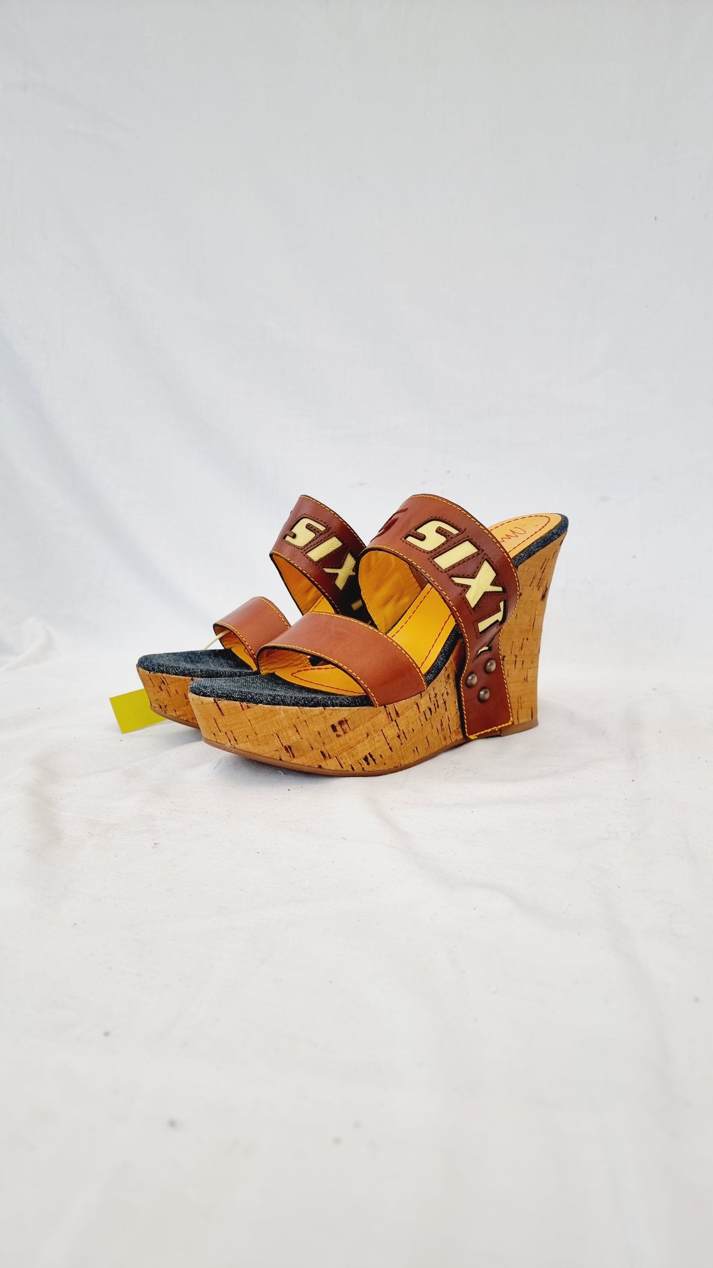 EU 39 / UK 6 Miss Sixty Platforms