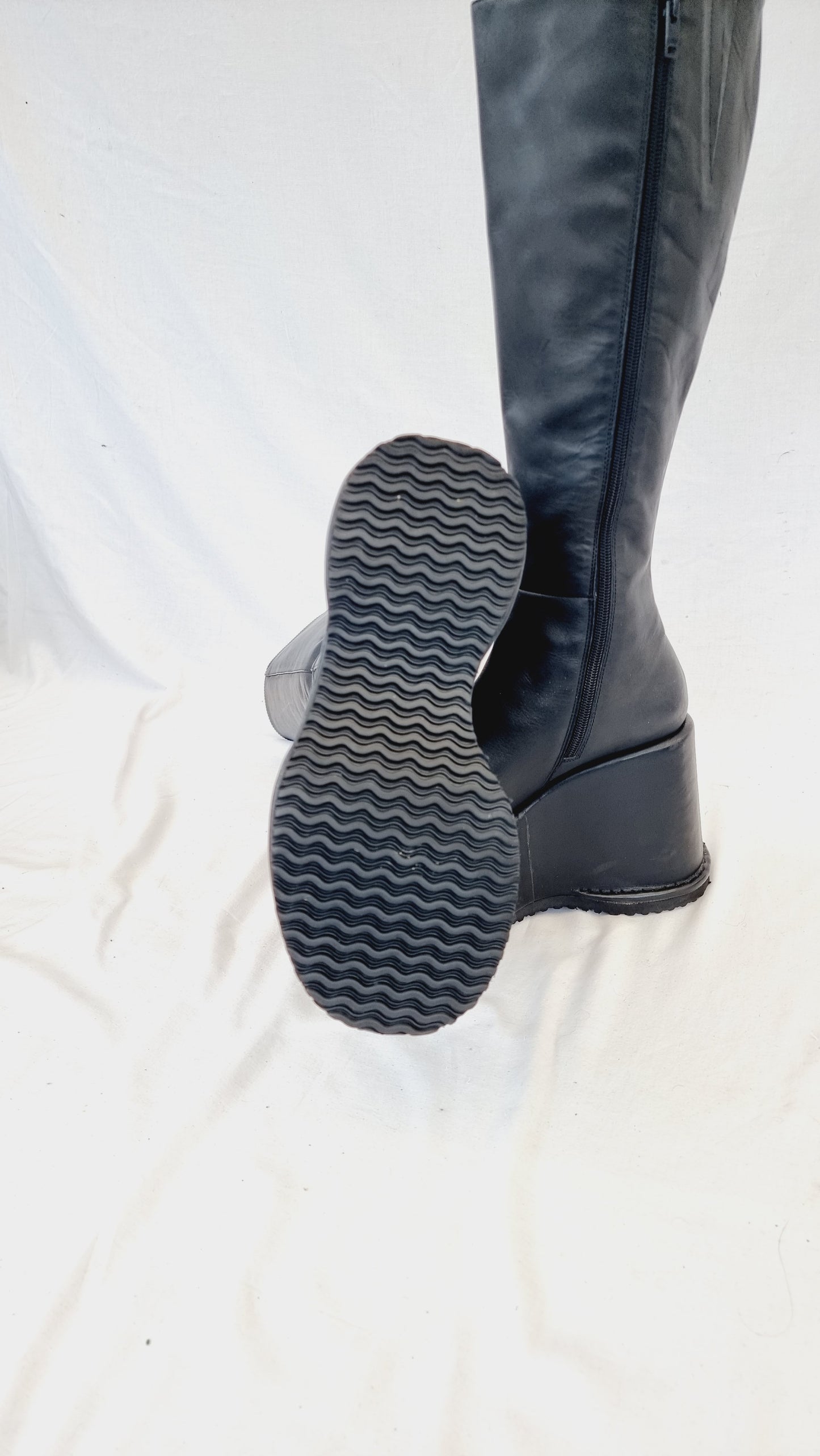 EU 39 / UK 6 UNIF Boots