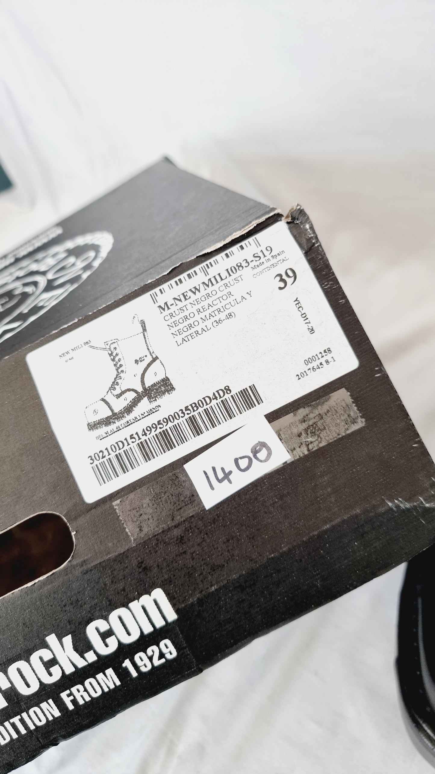 EU 39 / UK 6 New Rock Boots