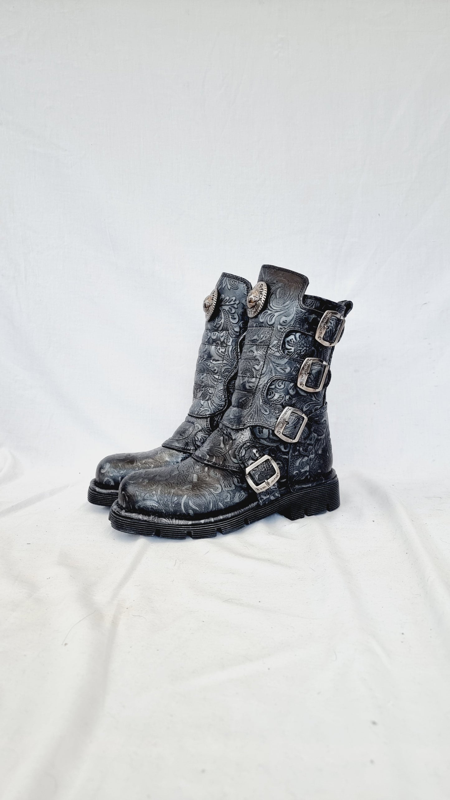EU 36 / UK 3 New Rock Boots