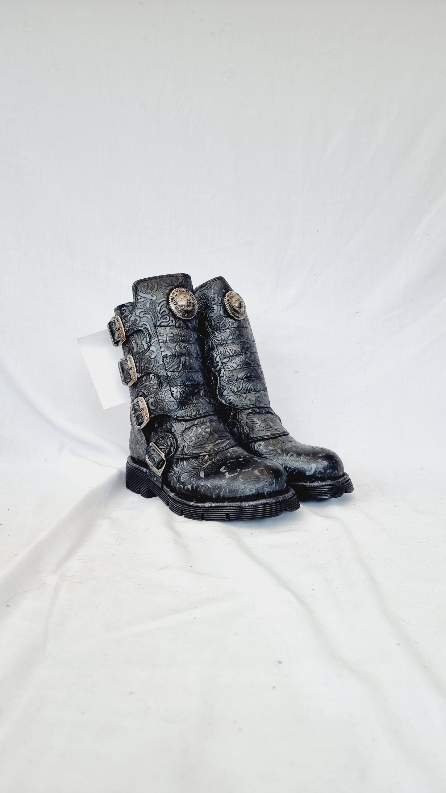 EU 36 / UK 3 New Rock Boots