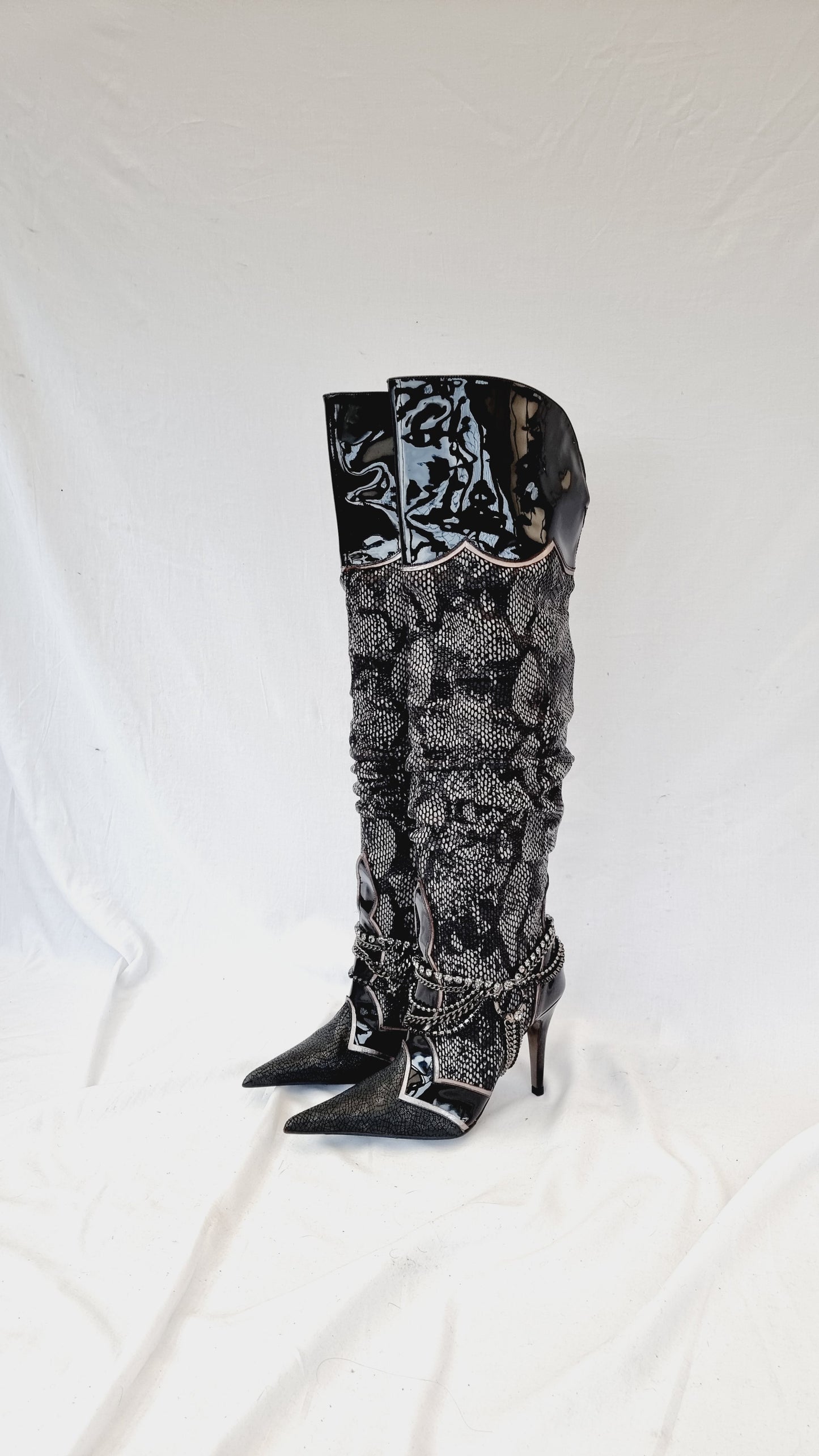 EU 39 / UK 6 El Dantes Boots