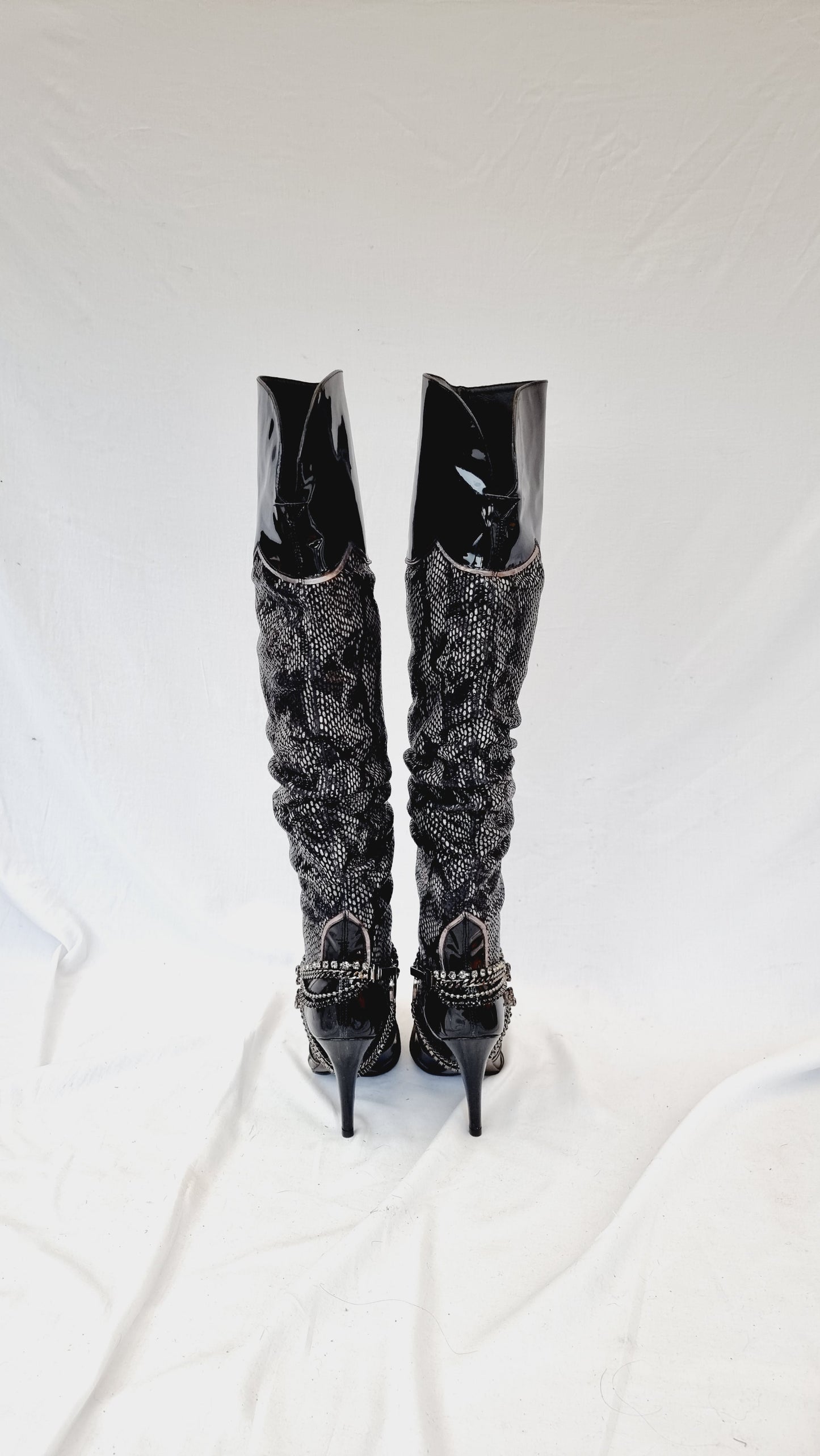 EU 39 / UK 6 El Dantes Boots