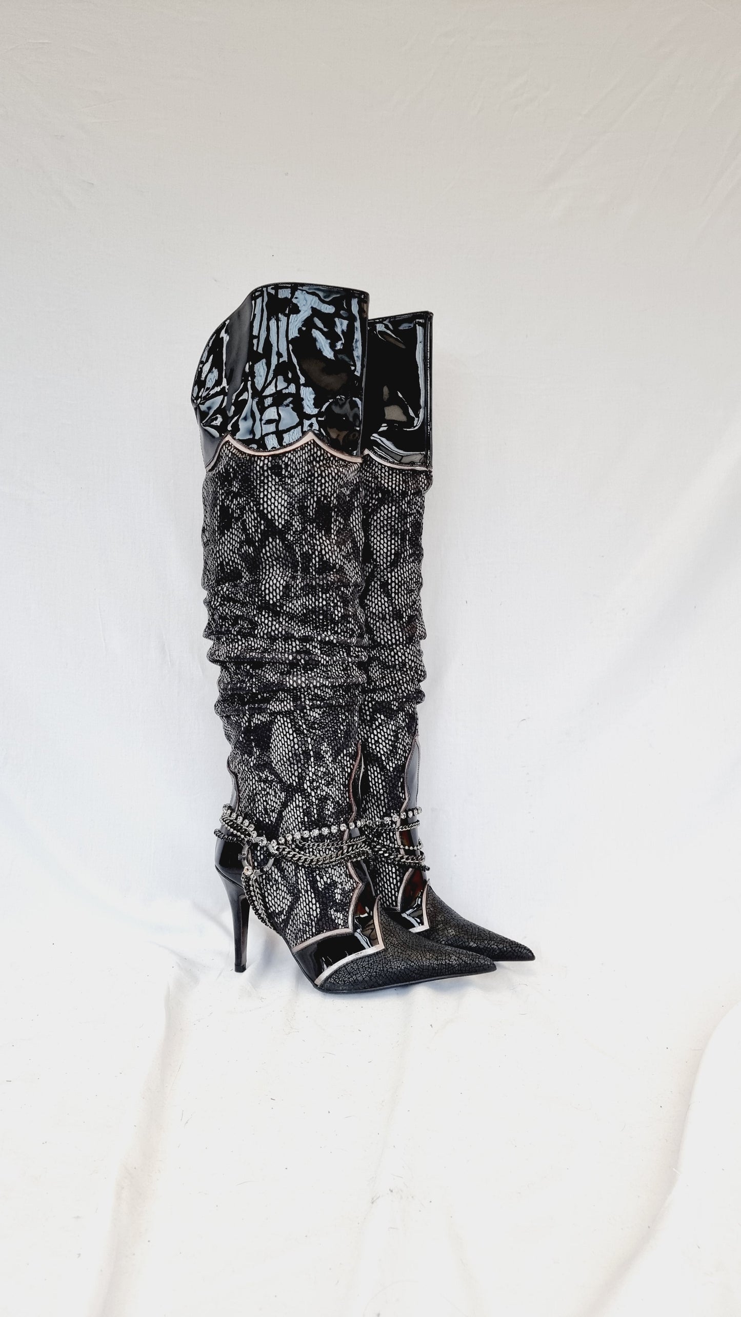 EU 39 / UK 6 El Dantes Boots