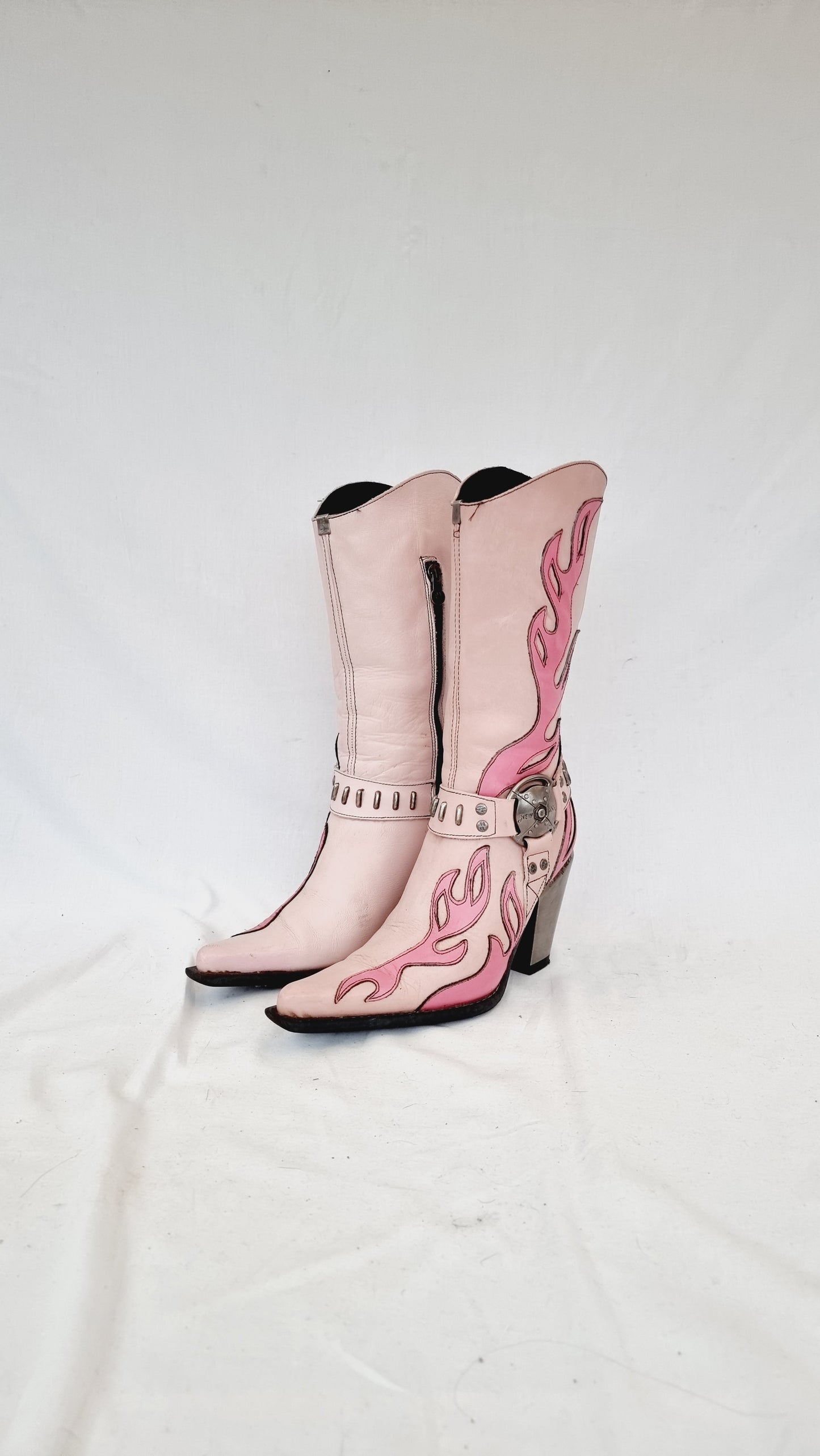 EU 37 / UK 4 New Rock Boots