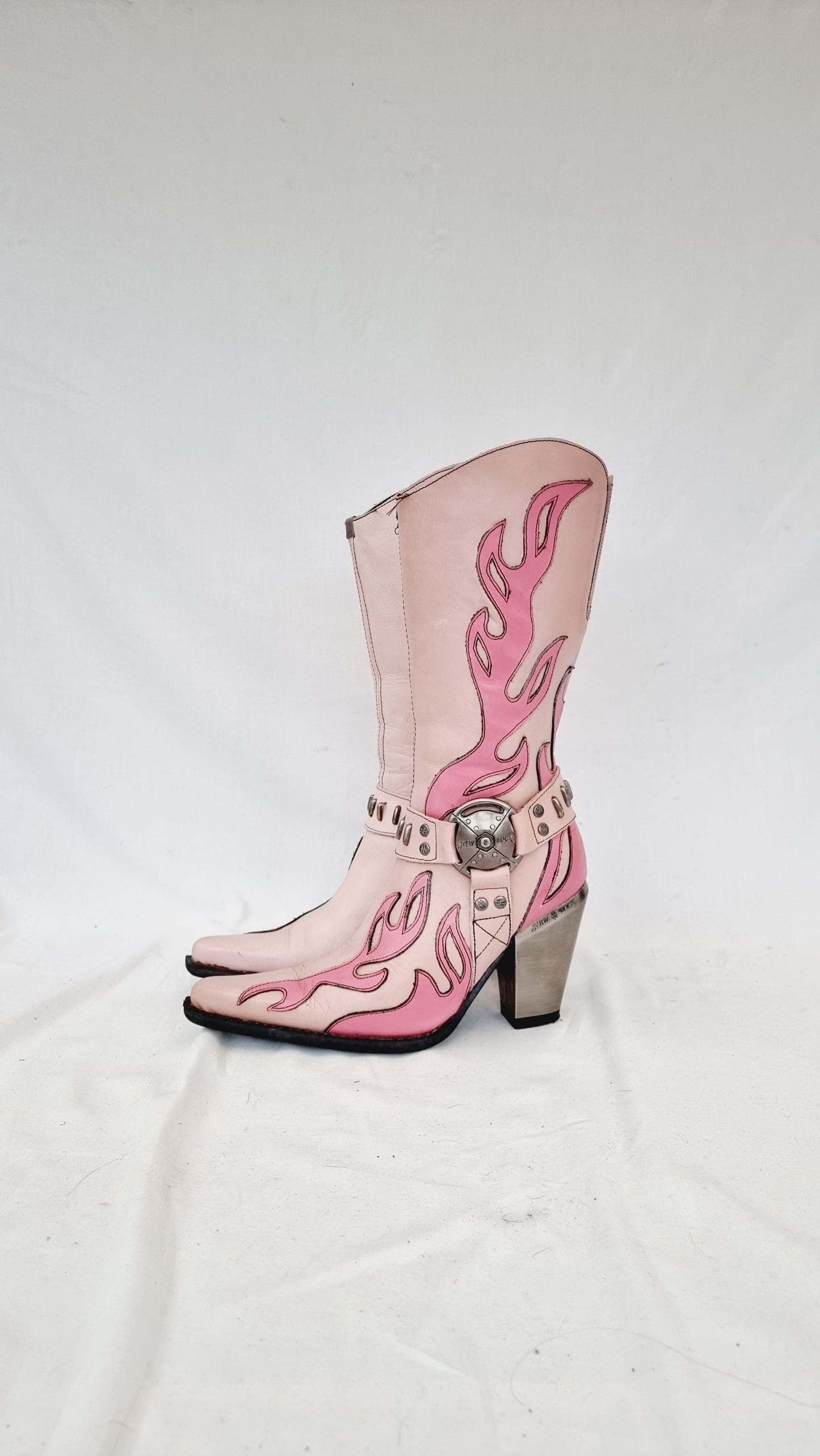 EU 37 / UK 4 New Rock Boots