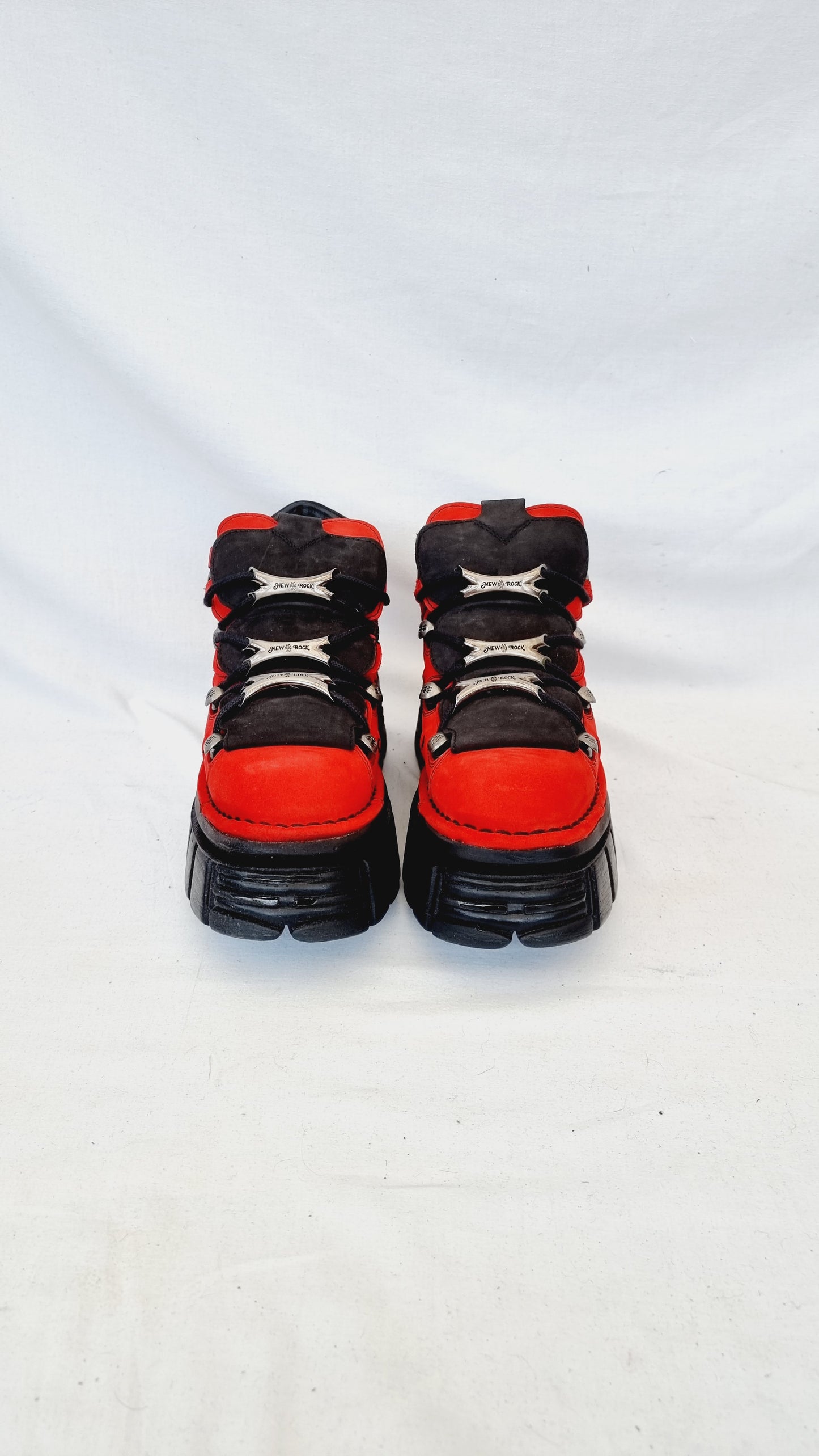 EU 37 / UK 4 New Rock Boots