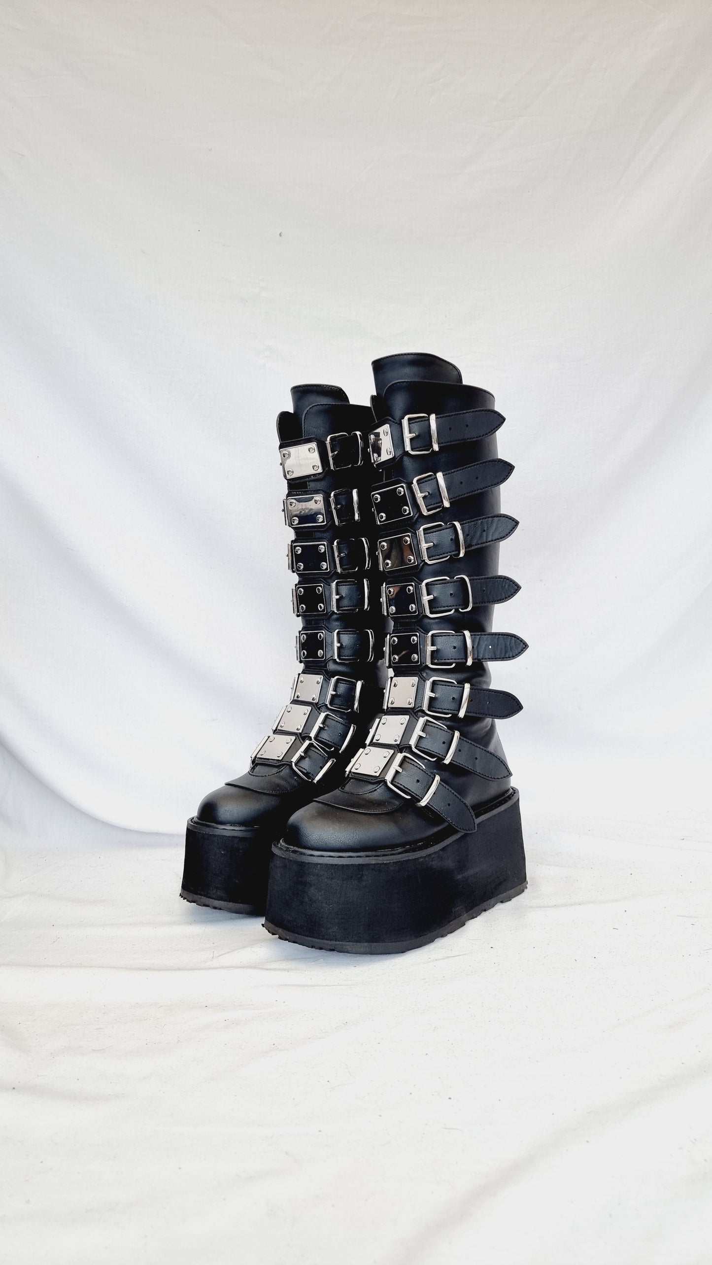 EU 36 / UK 3 Demonia Shoes