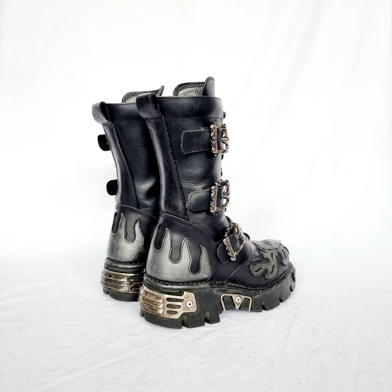 EU 41 / UK 7.5 New Rock Boots