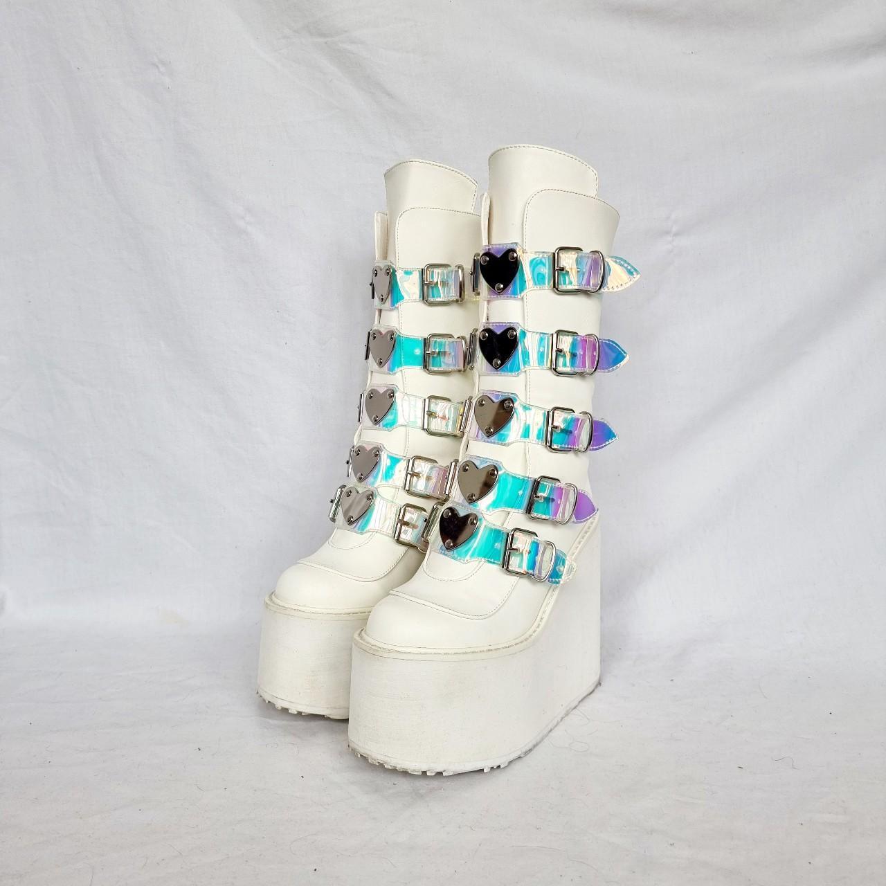 EU 37 / UK 4 Demonia Shoes