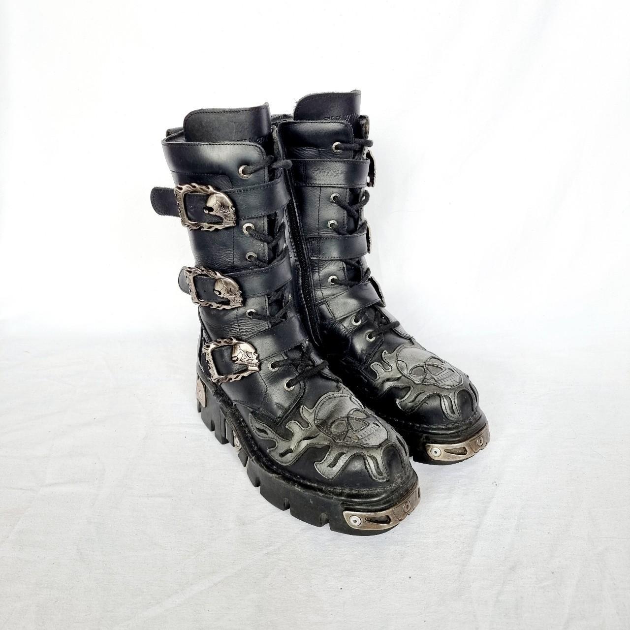 EU 41 / UK 7.5 New Rock Boots