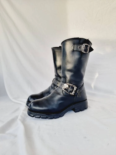 EU 42 / UK 8 New Rock Boots