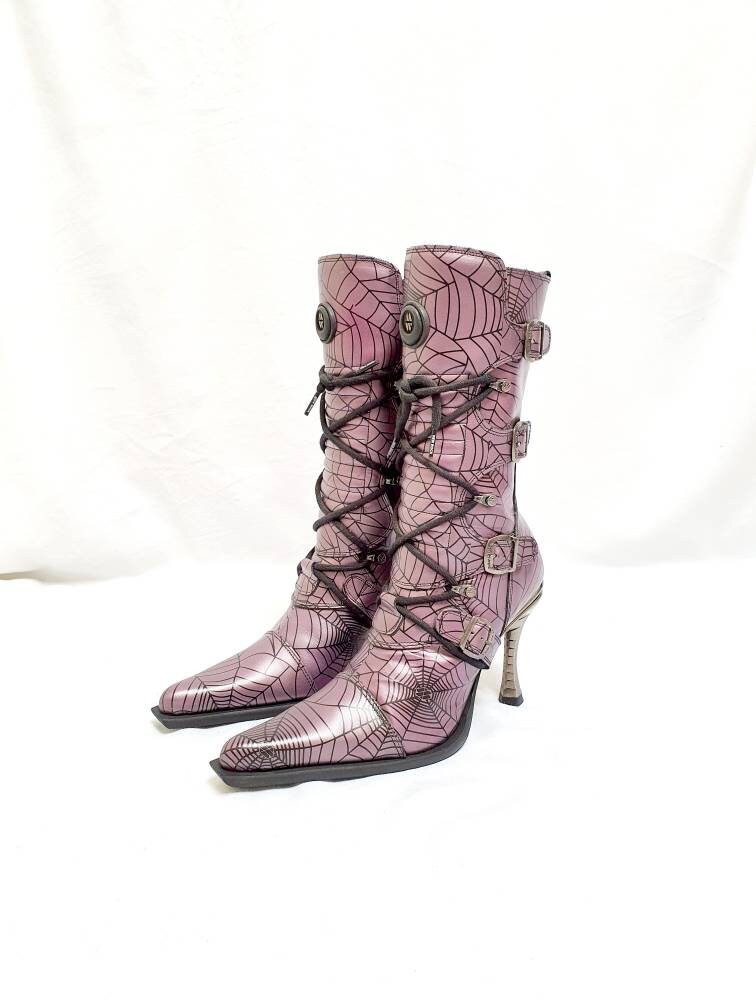 EU 40 / UK 7 New Rock Boots