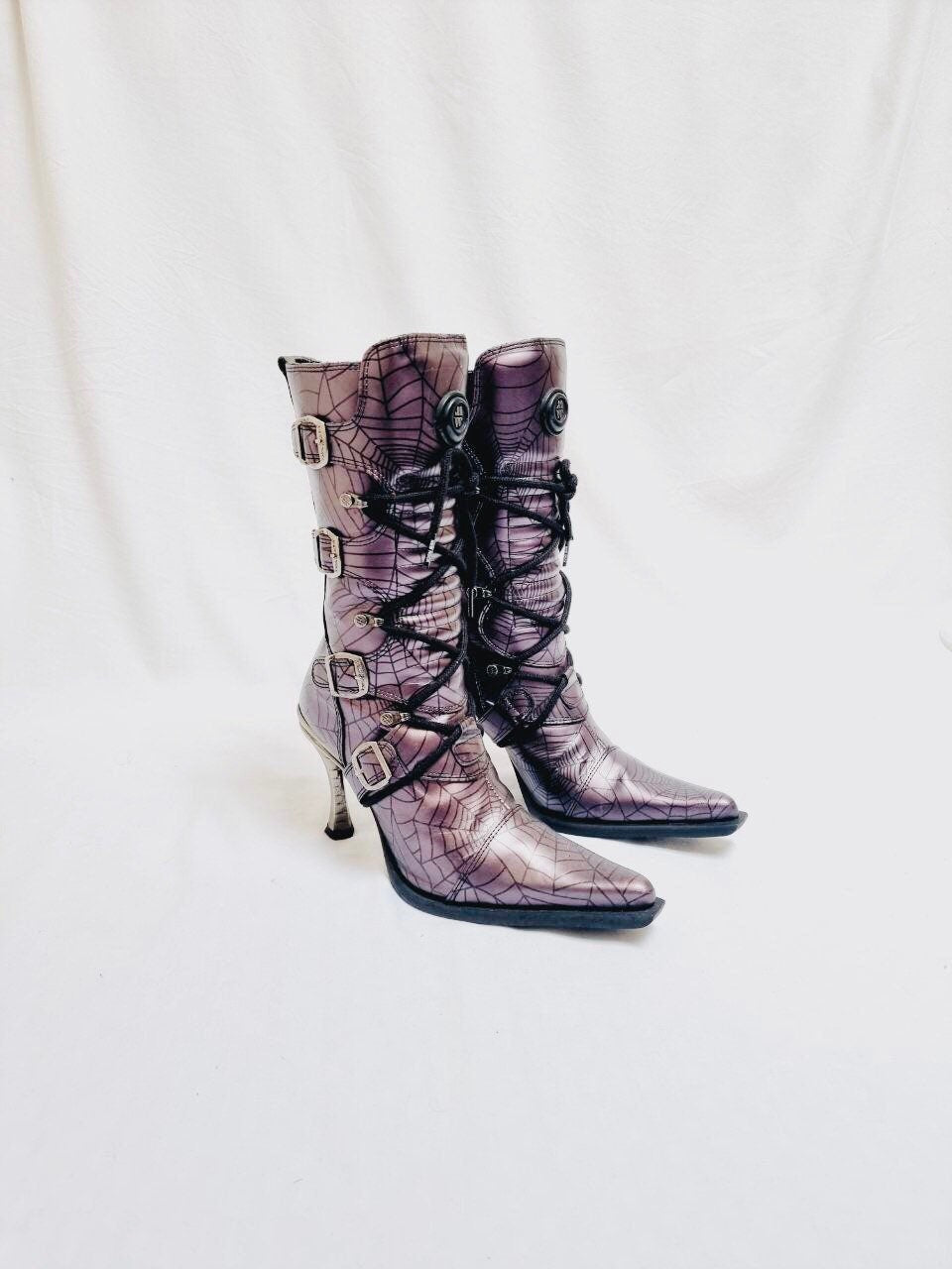 EU 37 / UK 4 New Rock Boots
