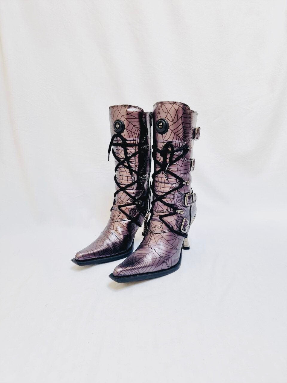 EU 37 / UK 4 New Rock Boots