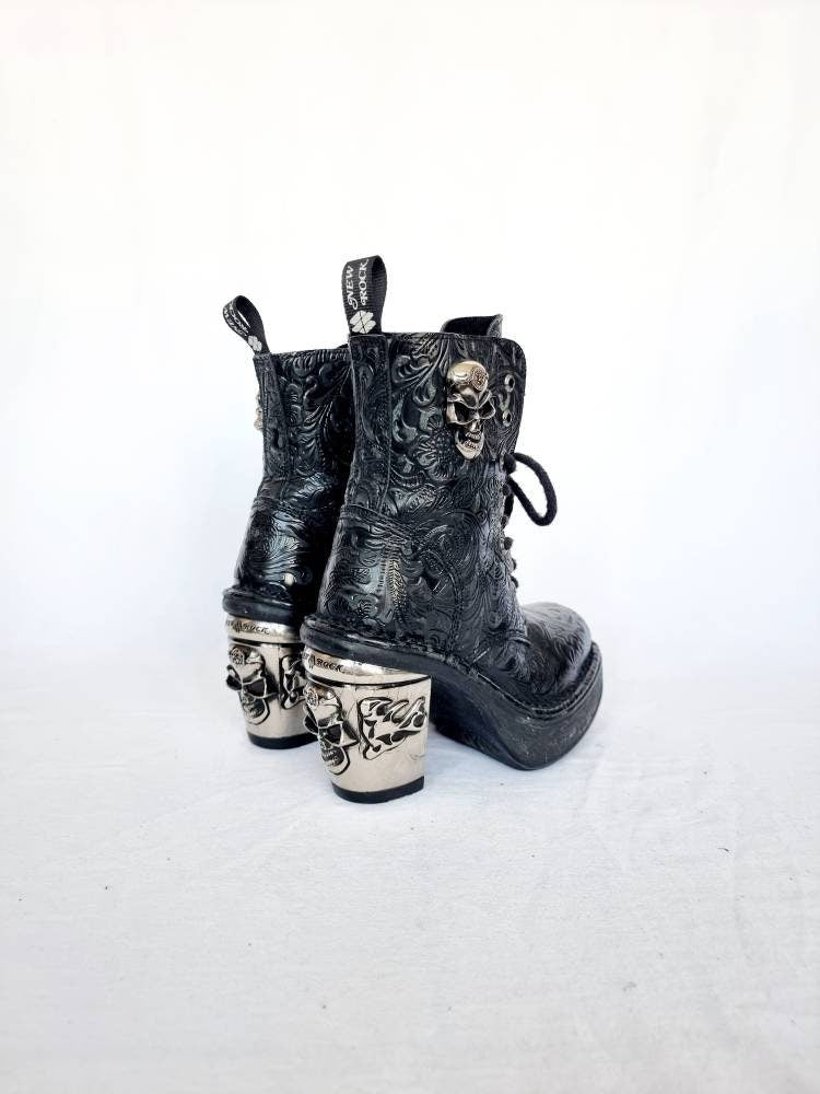 EU 38 / UK 5 New Rock Boots