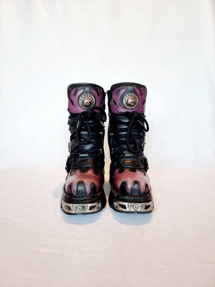 EU 36 / UK 3 New Rock Boots