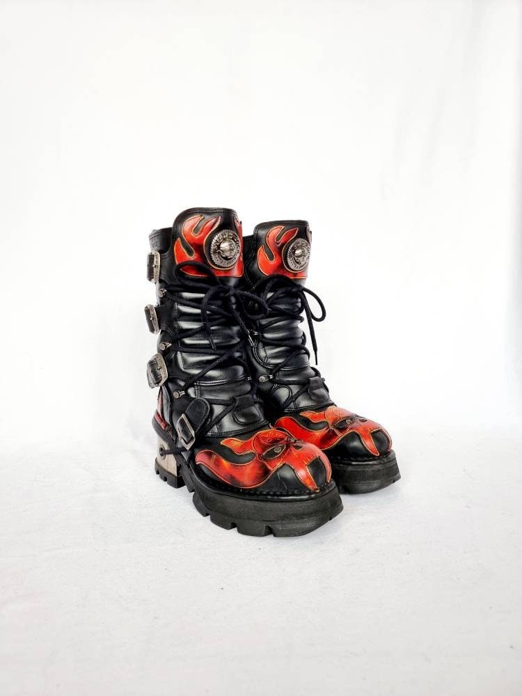 EU 39 / UK 6 New Rock Boots