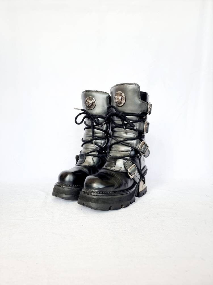 EU 37 / UK 4 New Rock Boots