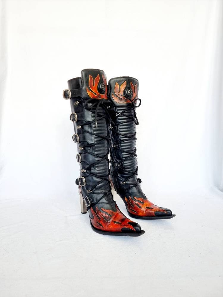 EU 37 / UK 4 New Rock Boots