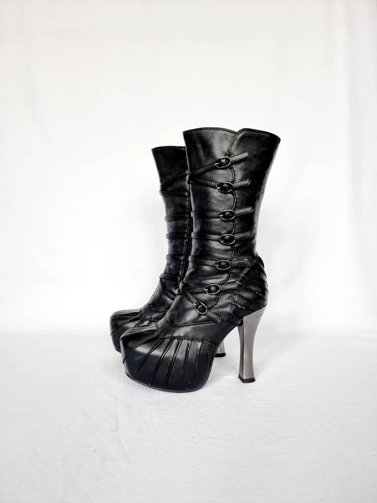 EU 37 / UK 4 New Rock Boots