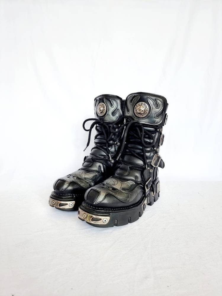 EU 41 / UK 7.5 New Rock Boots