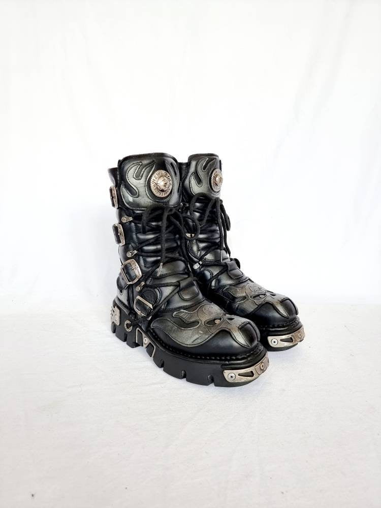 EU 41 / UK 7.5 New Rock Boots